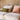 Welke kleur kussens op een beige bank? Handige stylingtips!