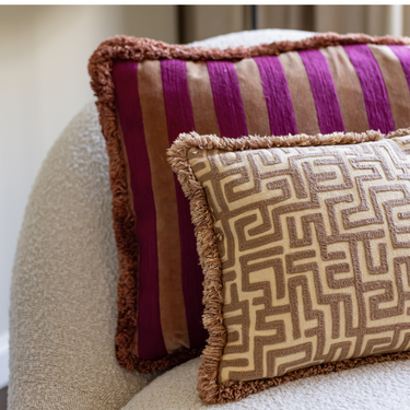 PRE-ORDER Kotabo sierkussenset Evy – Set van 2 kussens - Berry & Beige