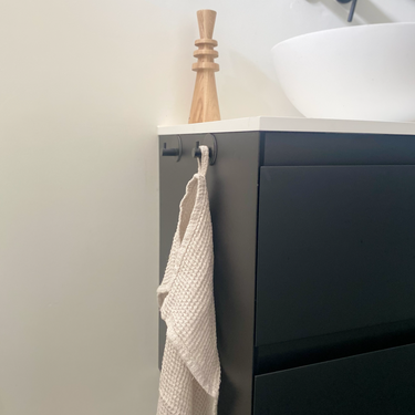 Beige linen tea towel with waffle pattern