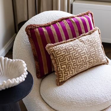 Kotabo decorative cushion beige with print and fringes – 30 x 50 cm – ''Bold Beige''