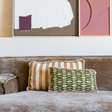 Kotabo sierkussenset Sara – Set van 2 kussens – Bold Beige & Olive Oasis