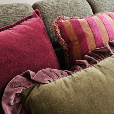Kotabo coussins décoratifs Liva – Ensemble de 3 coussins – Baie Rosée, Mauve Magique, Poudre de Prune & Oasis d'Olive