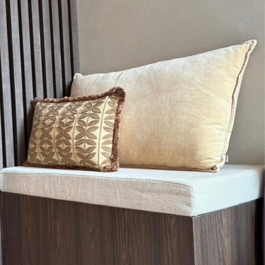 Kotabo Decorative Pillow Set Romi – Set of 2 pillows – Butter Beige & Bold Beige