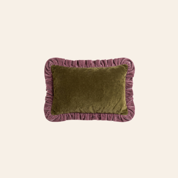 Kotabo sierkussen effen groen met paarse golfrand – 30 x 50 cm - Olive Oasis X Plum Powder