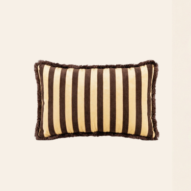 Kotabo Dekokissen mit Streifen und Fransen – 40 x 60 cm – Schokoladenbraun